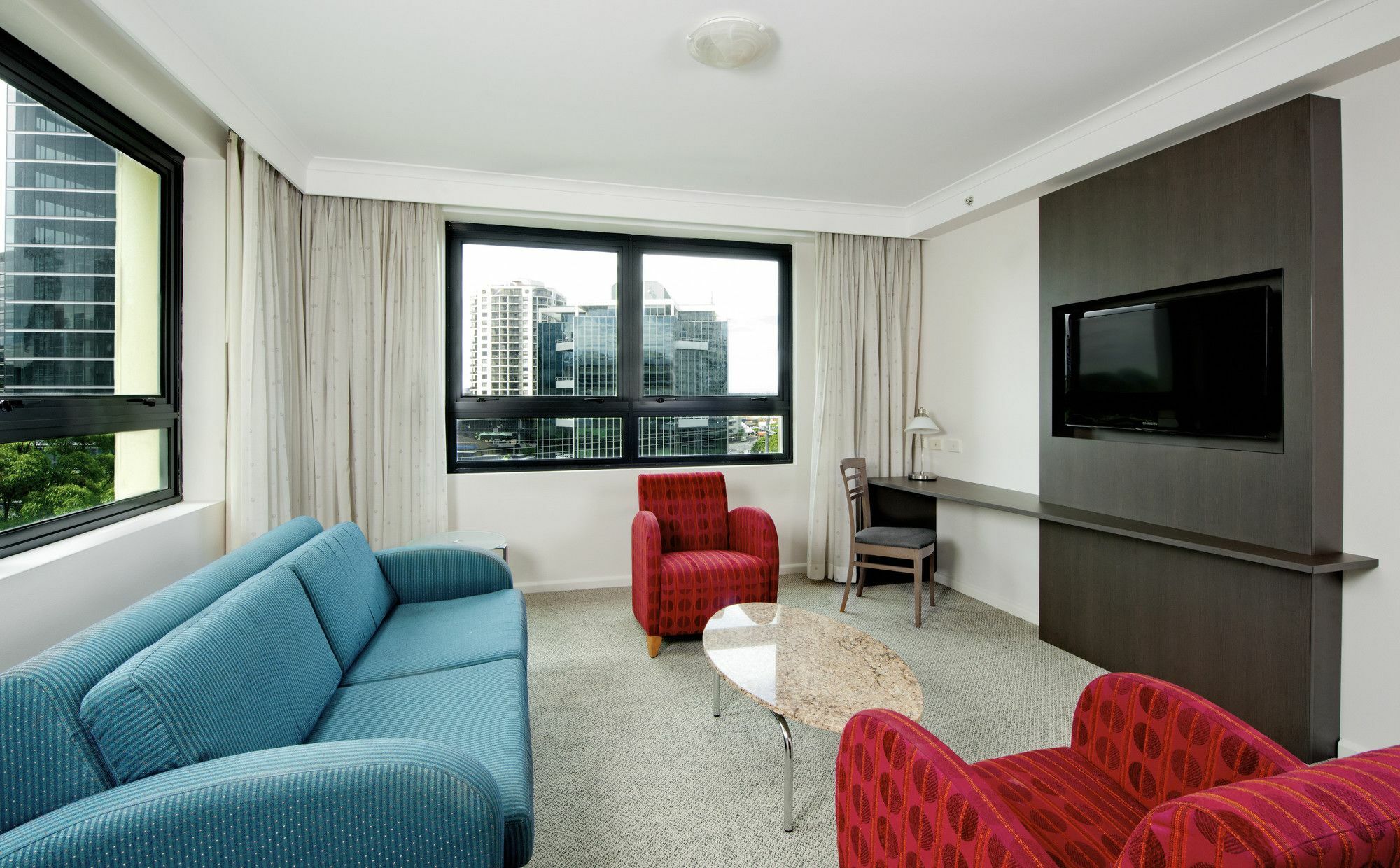 Апарт отель Mantra Parramatta Сидней Экстерьер фото